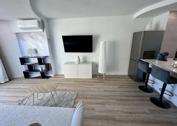 Amazing Apartment In Las Americas